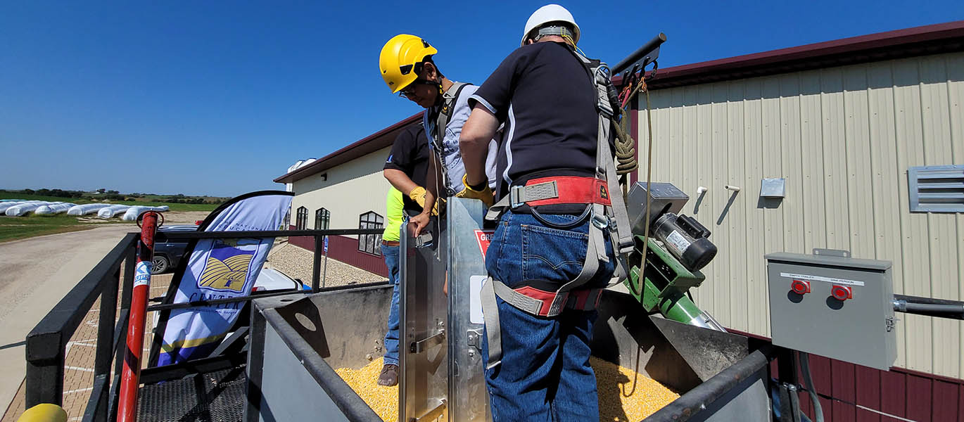 NECAS demonstration of grain bin rescue