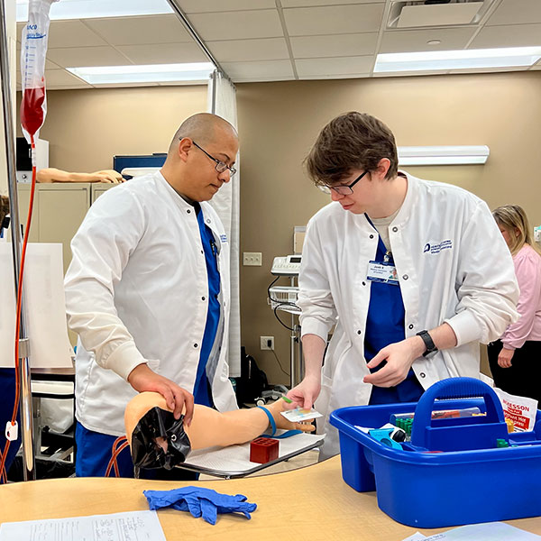 NICC Students working in a medical lab